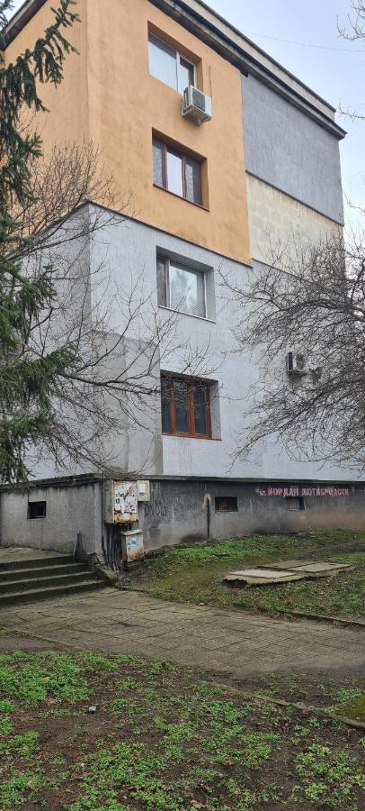 Зара Lägenhet Ruse Exteriör bild