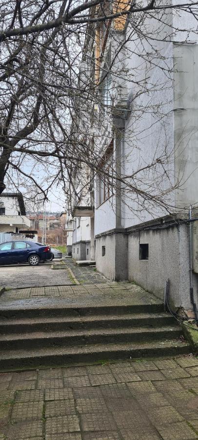 Зара Lägenhet Ruse Exteriör bild